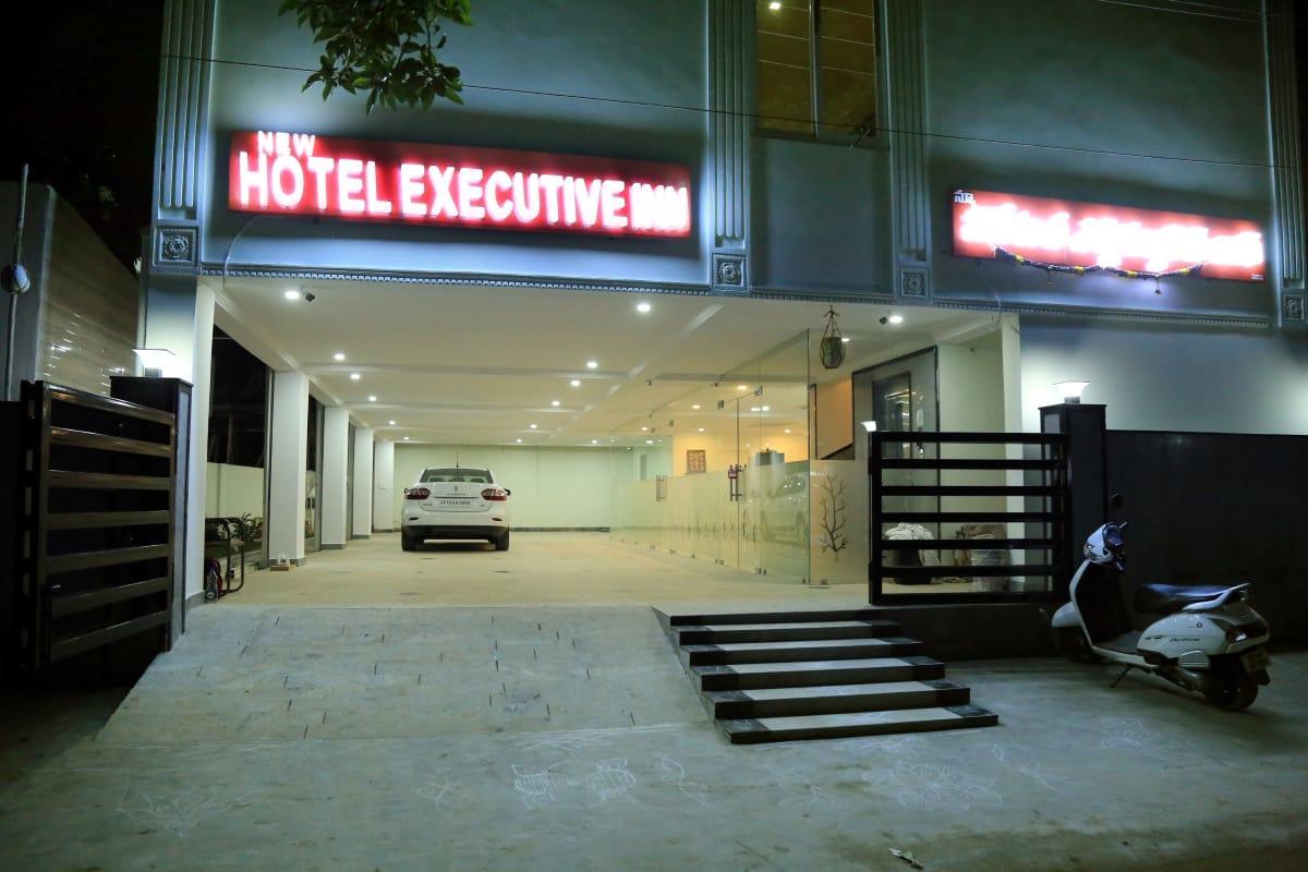 New Hotel Executive Inn Vidzsajavádá Kültér fotó